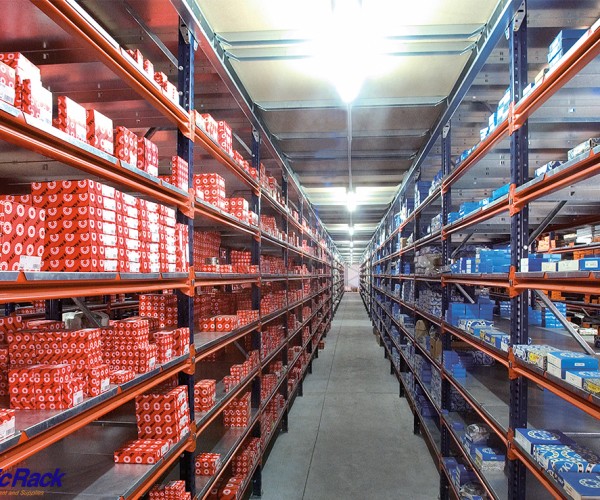 Wide-Span-Light-Weight-Rack-System